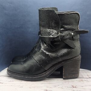 AS98 Airstep Black Leather Biker Boots Size 9 - 9.5